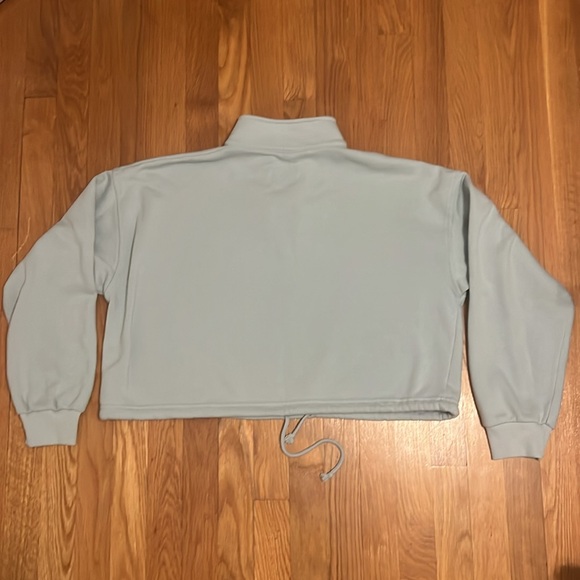 American Eagle blue‎ cropped cinched waist 1/4 Zip size medium - Picture 9 of 12